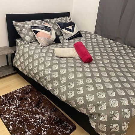 2 Bedroom Flat Camberwell Grove Λονδίνο Εξωτερικό φωτογραφία