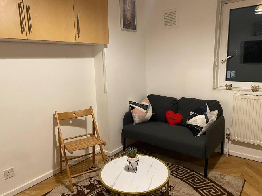 2 Bedroom Flat Camberwell Grove Λονδίνο Εξωτερικό φωτογραφία