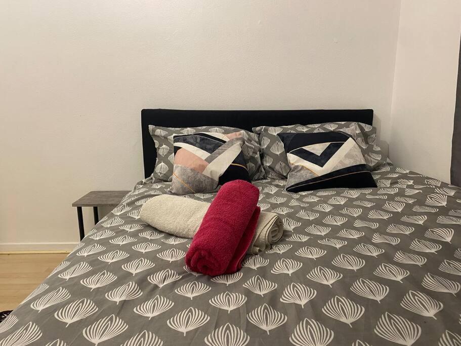 2 Bedroom Flat Camberwell Grove Λονδίνο Εξωτερικό φωτογραφία
